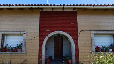 Foto 3 de Casa o chalet en venta en Lugar So la Iglesia, El Carbayedo - El Quirinal, Avilés