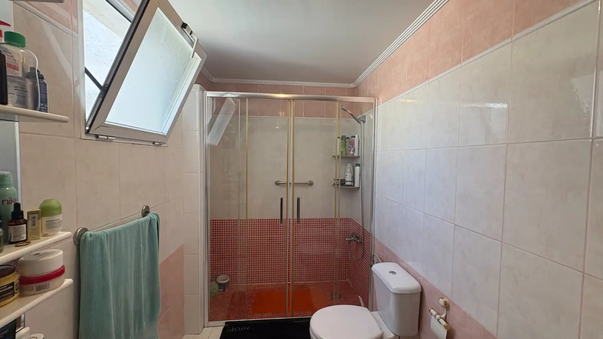 Baño de Piso en venta en Burriana / Borriana con Trastero y Balcón