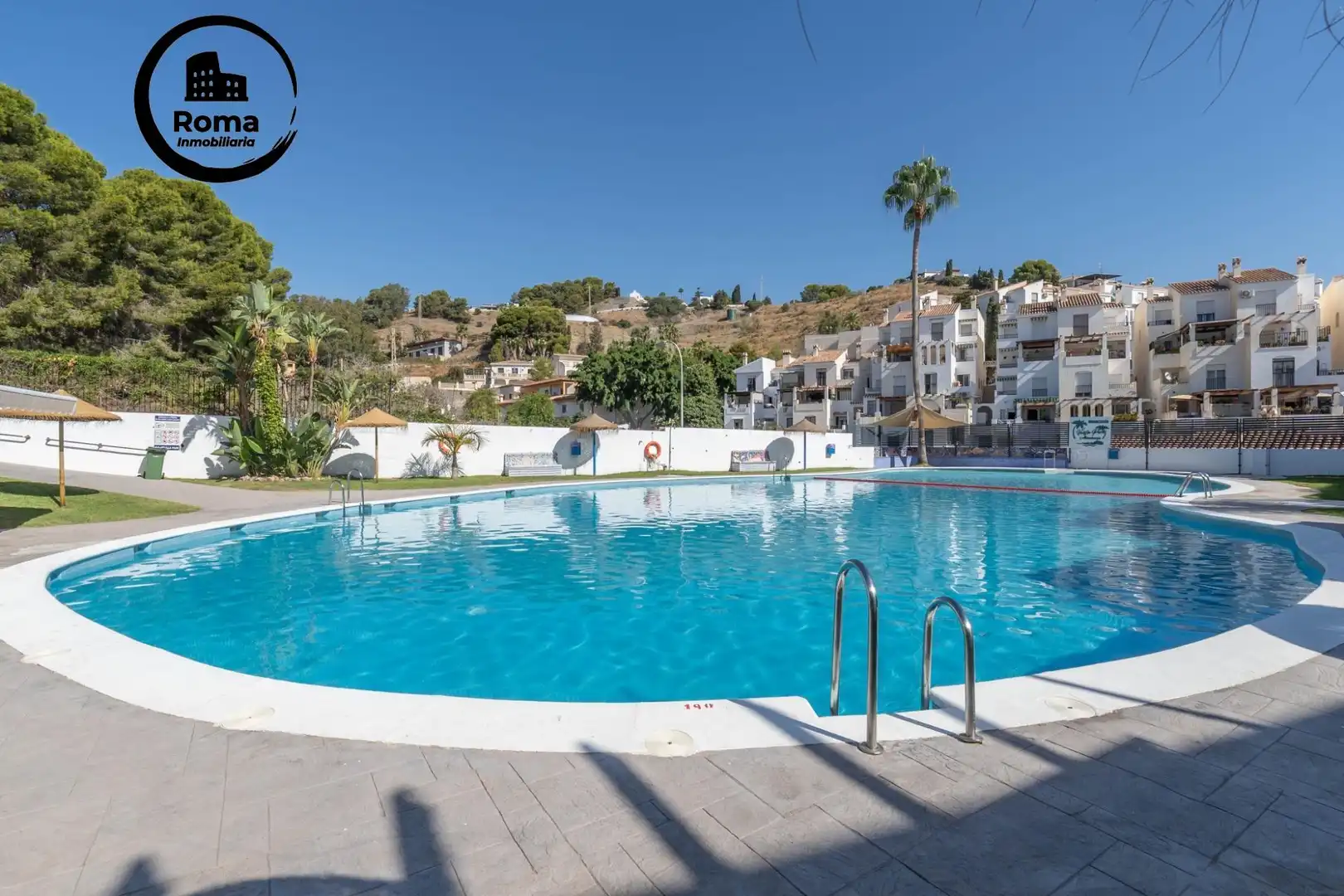Swimming pool of Houses for sale in Almuñécar  with Community pool