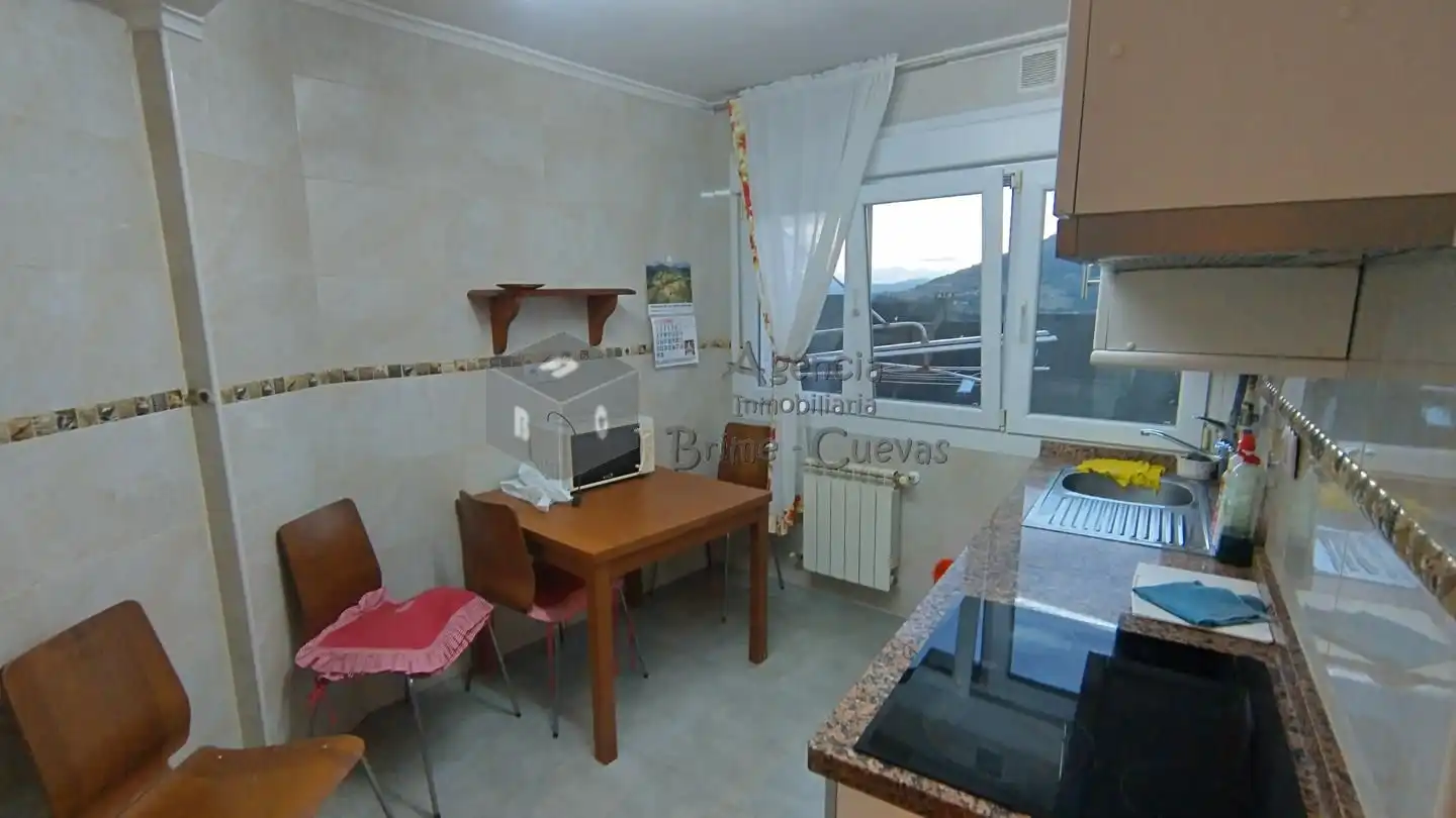 Küche von Wohnung zum Verkauf in Oviedo  mit Heizung