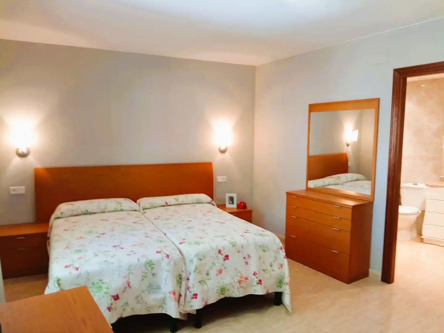 Habitación de Casa o chalet en venta en Eixample - Horta Capallera