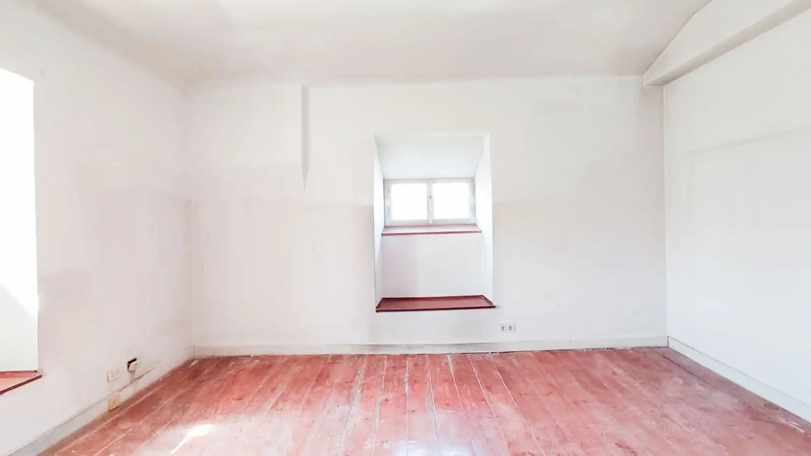 Flat with garden for sale in Urbieta Kalea, imagen 30