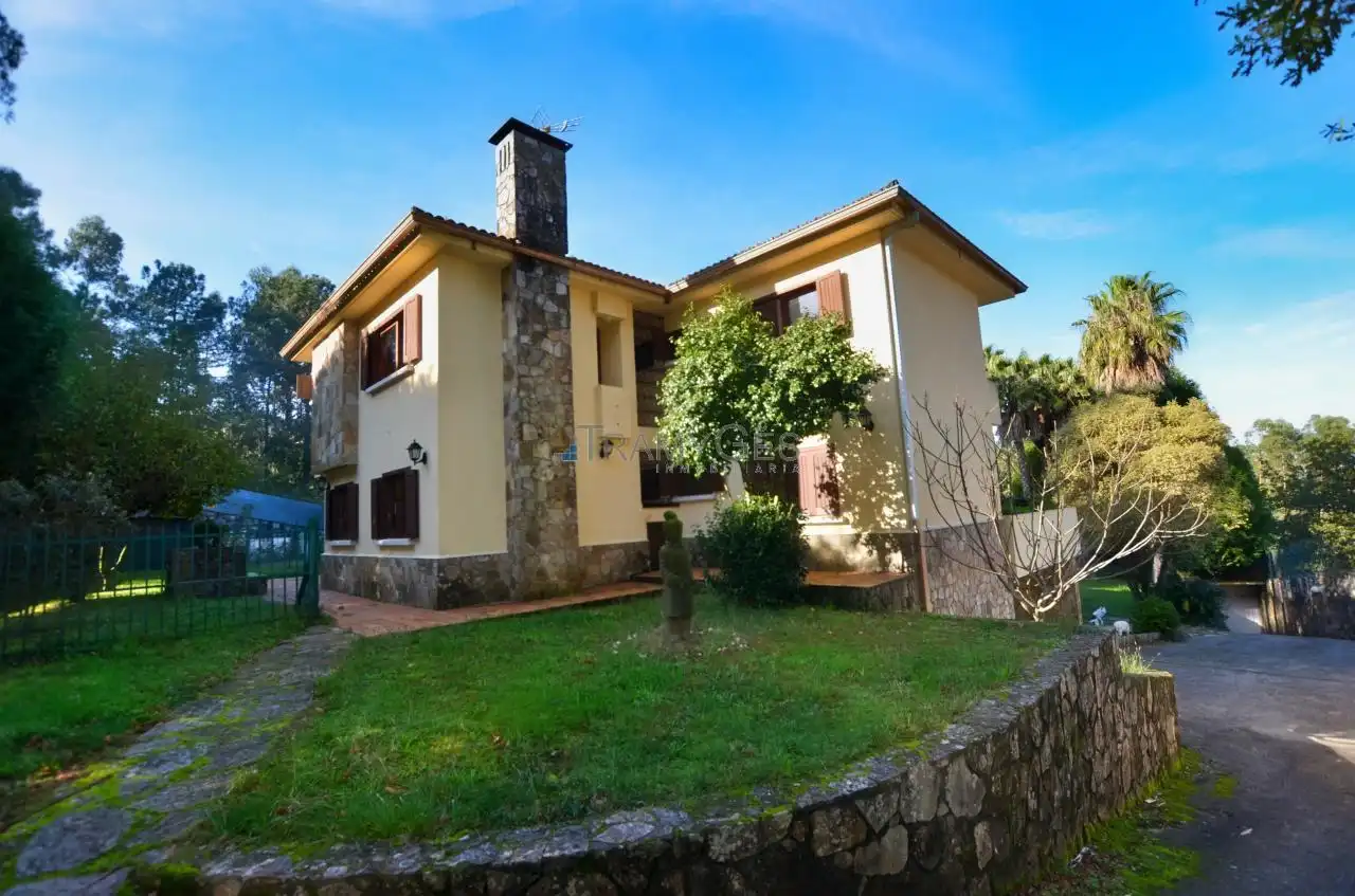 Detached house with pool for sale in BASTIDA, imagen 4