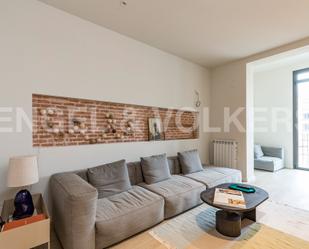 Living room of Apartment for sale in  Barcelona Capital  with Air Conditioner