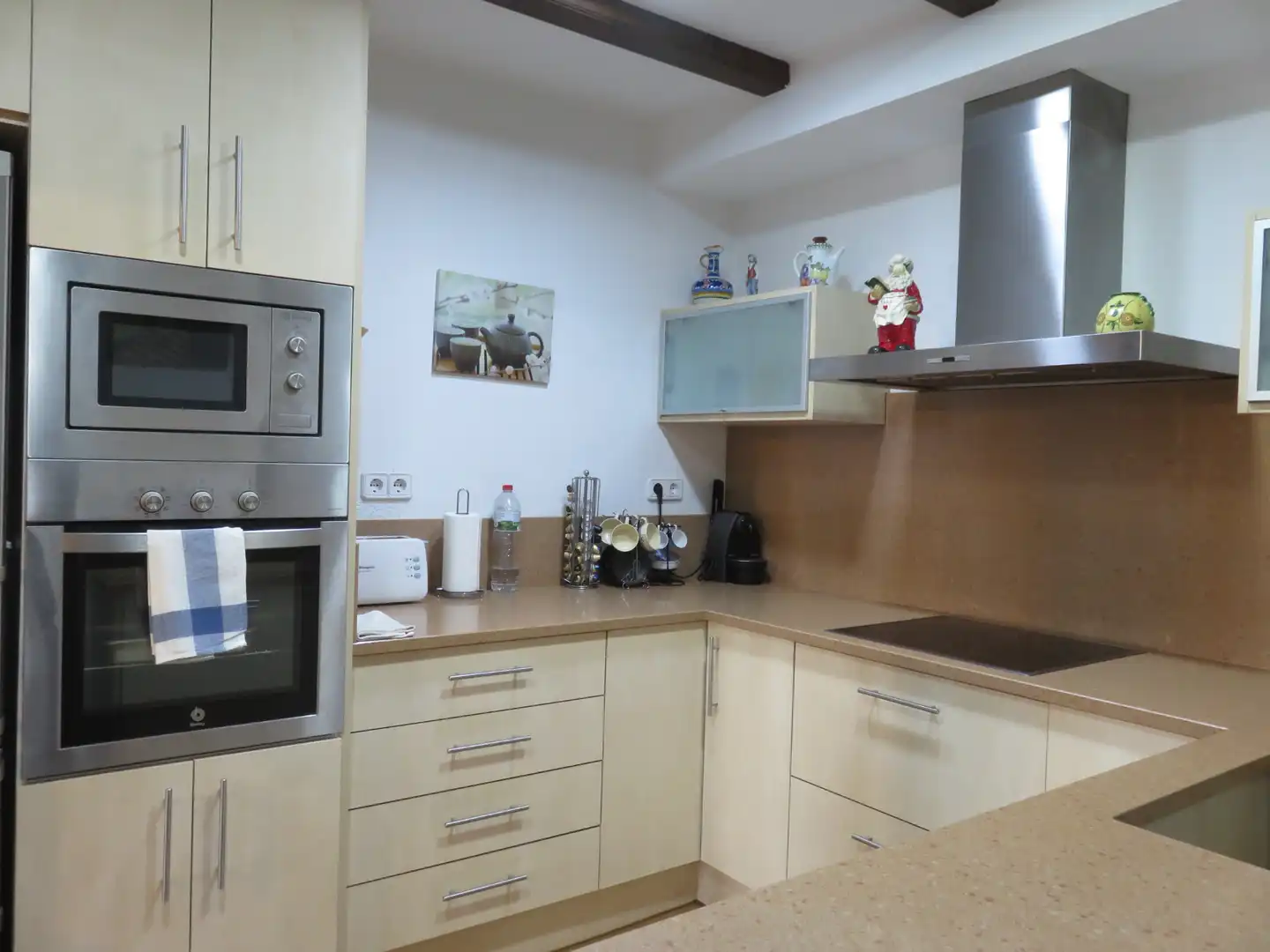Cocina de Casa adosada en venta en L'Estartit con Aire acondicionado, Calefacción y Jardín privado