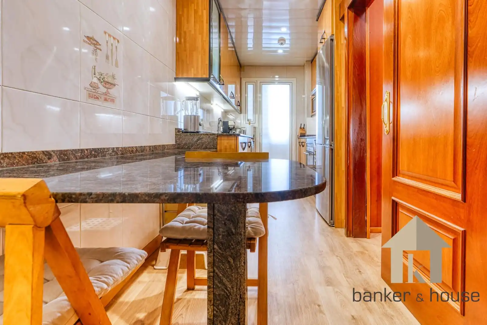 Cuina de Pis en venda en Cerdanyola del Vallès amb Aire condicionat, Calefacció i Parquet