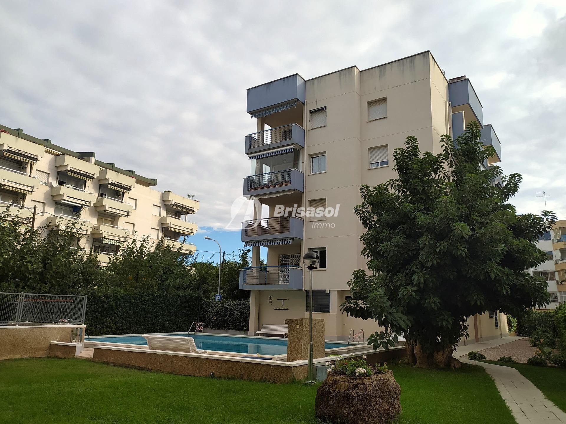 Vista exterior de Apartamento en venta en Salou con Terraza, Amueblado y Balcón