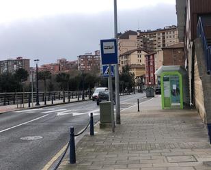 Vista exterior de Pis en venda en Portugalete amb Terrassa i Balcó