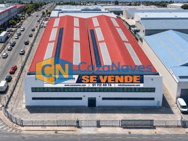 Nave industrial en venta en Calle Hermanos Lumiere