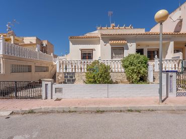 Bungalow zum Verkauf in Orihuela Costa