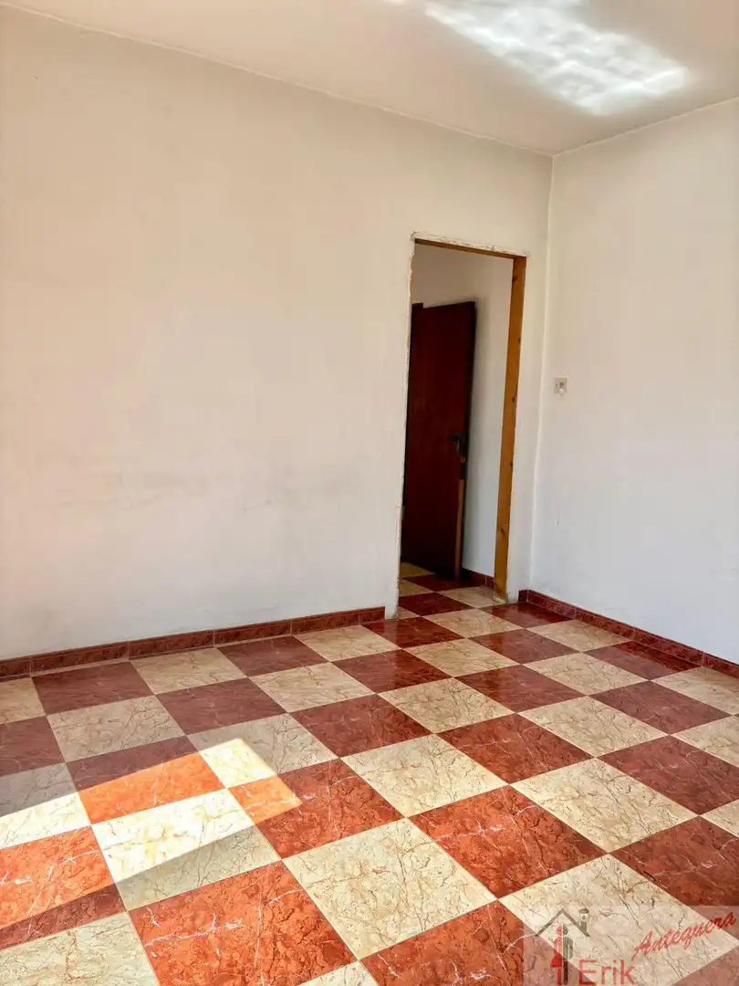 Detached homes for sale in Antequera  with Terrace, Storage room and Balcony