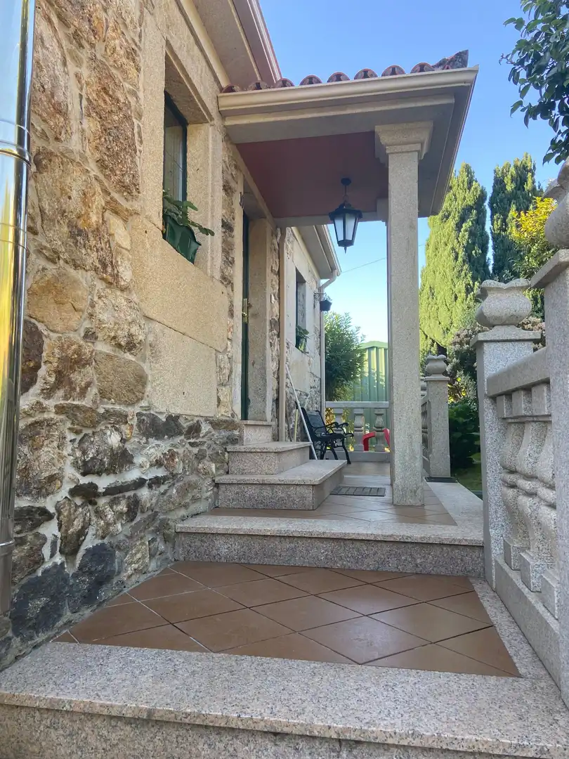 Exterior view of Houses for sale in Silleda  with Storage room