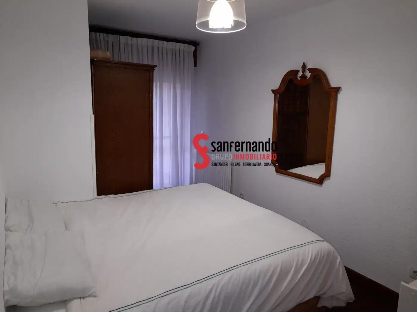 Schlafzimmer von Wohnung zur Miete in Santander mit Heizung, Parkett und Terrasse