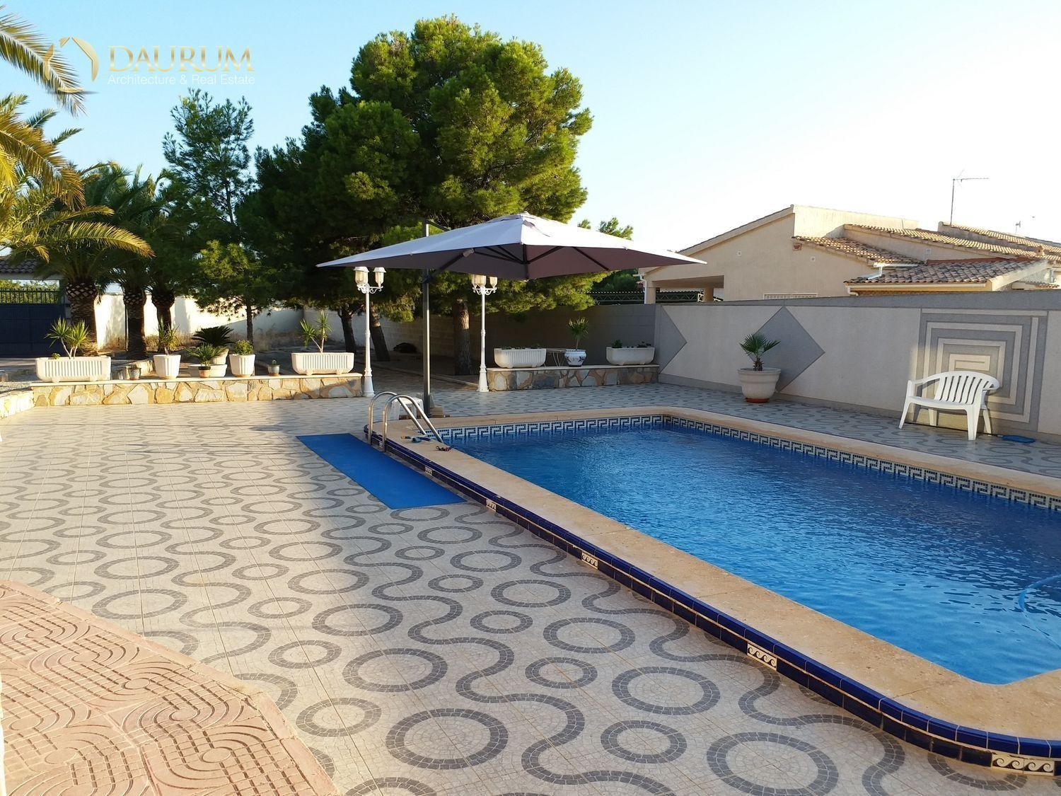 Swimming pool of House or chalet for sale in Alicante / Alacant  with Air Conditioner, Heating and Terrace