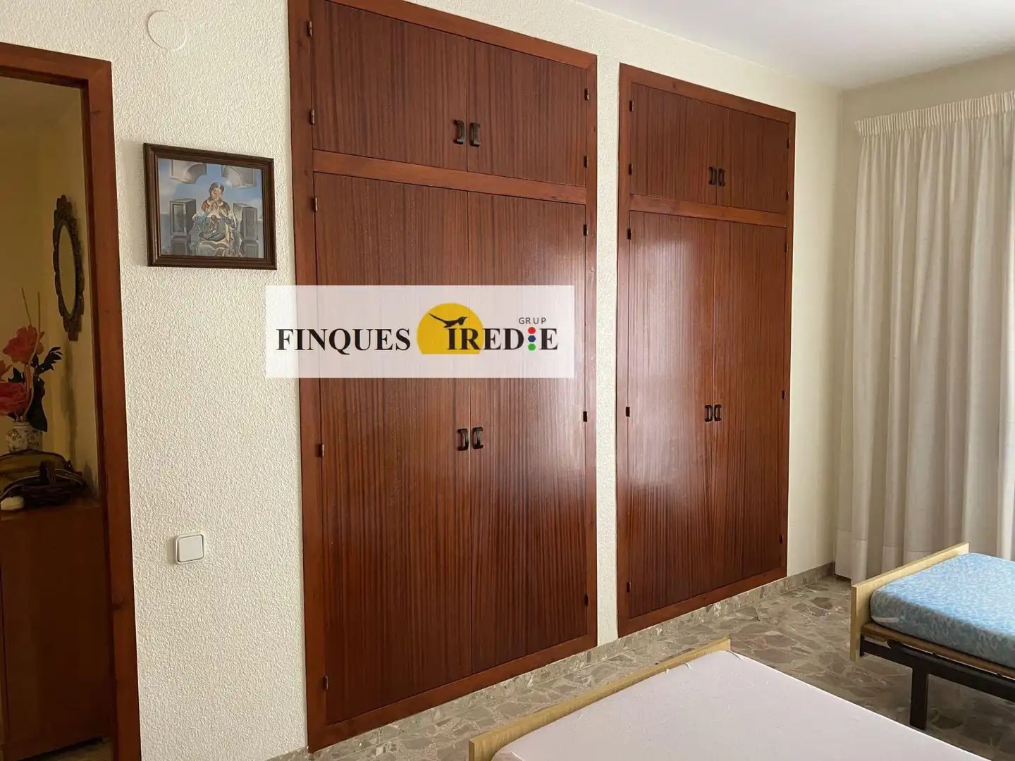 Dormitori de Casa o xalet de lloguer amb opció a compra en L'Aldea