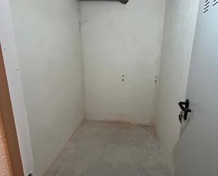 Box room for sale in Ribeira