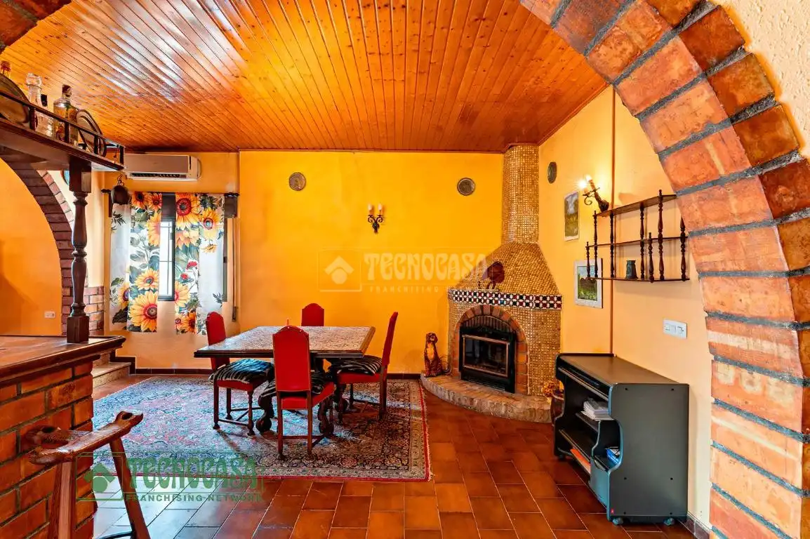 Dining room of Houses for sale in Roquetas de Mar