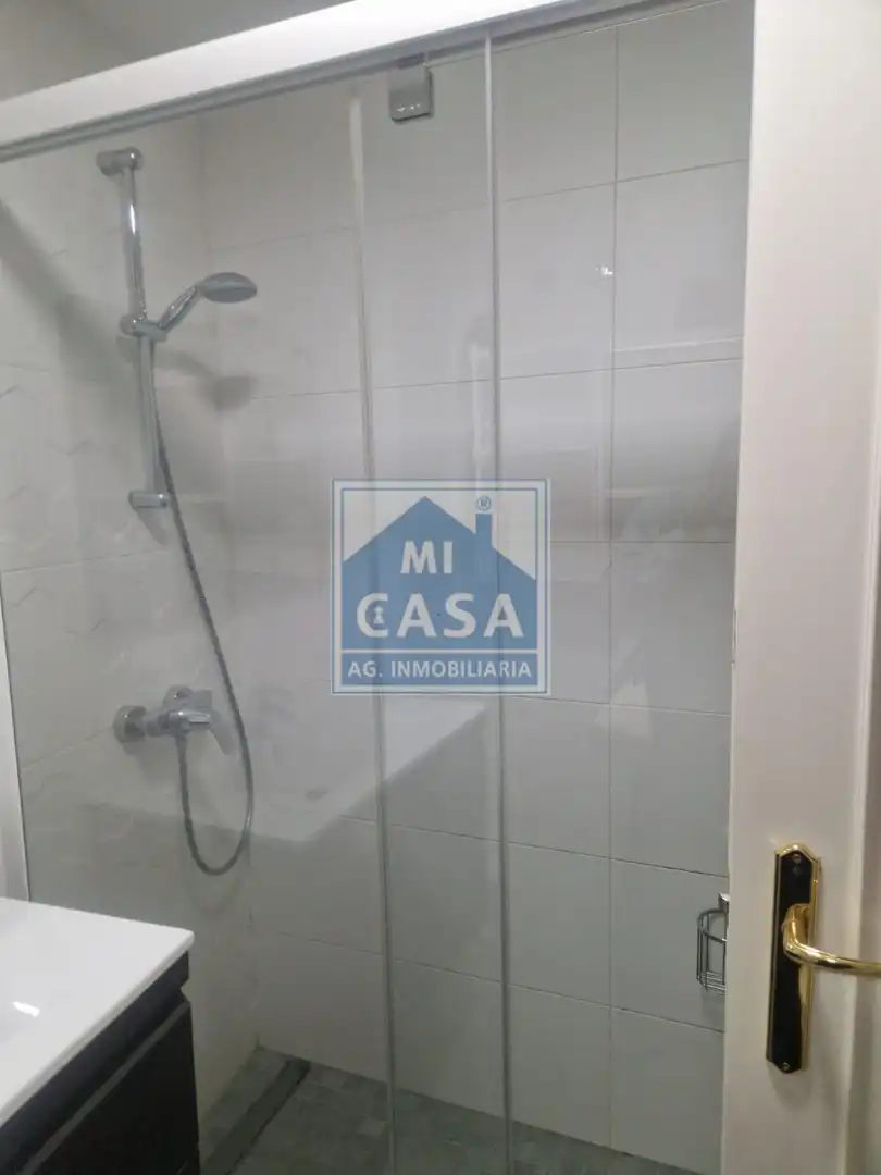 Bathroom of Flat for rent in Mérida  with Air Conditioner and Balcony