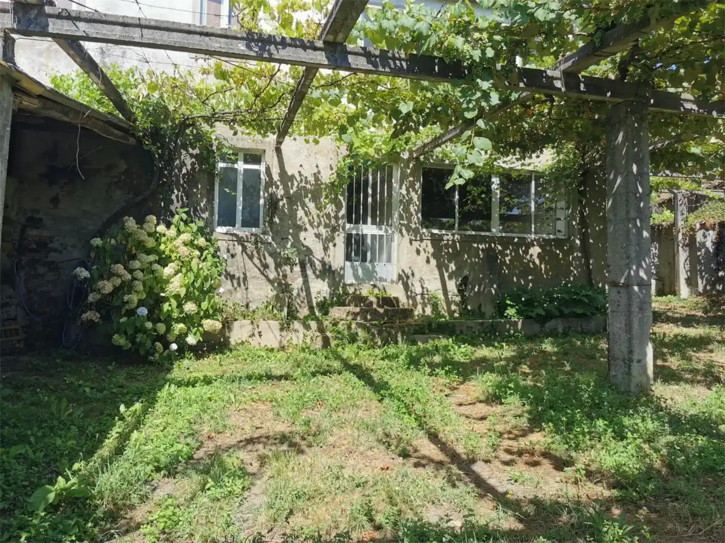 Jardín de Casa o chalet en venta en Vila de Cruces