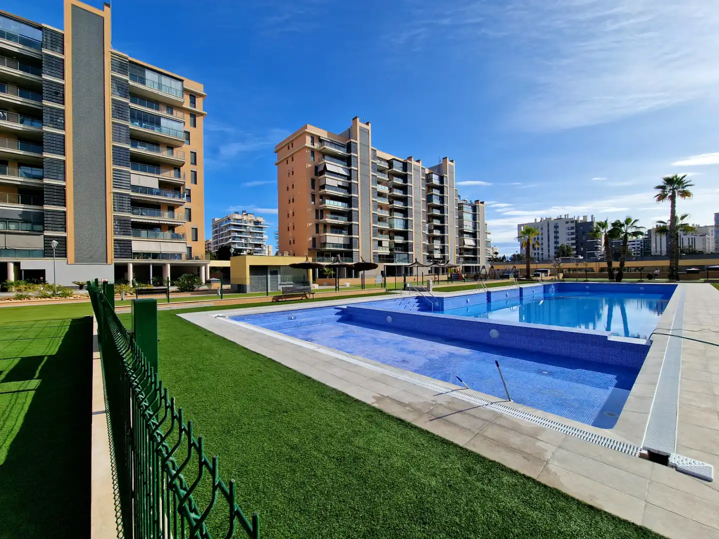 Piso con terraza en venta en Maestro José Garberí Serrano 11, imagen 37