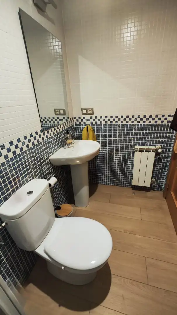 Badezimmer von Wohnung zum Verkauf in Badajoz mit Klimaanlage, Heizung und Abstellraum