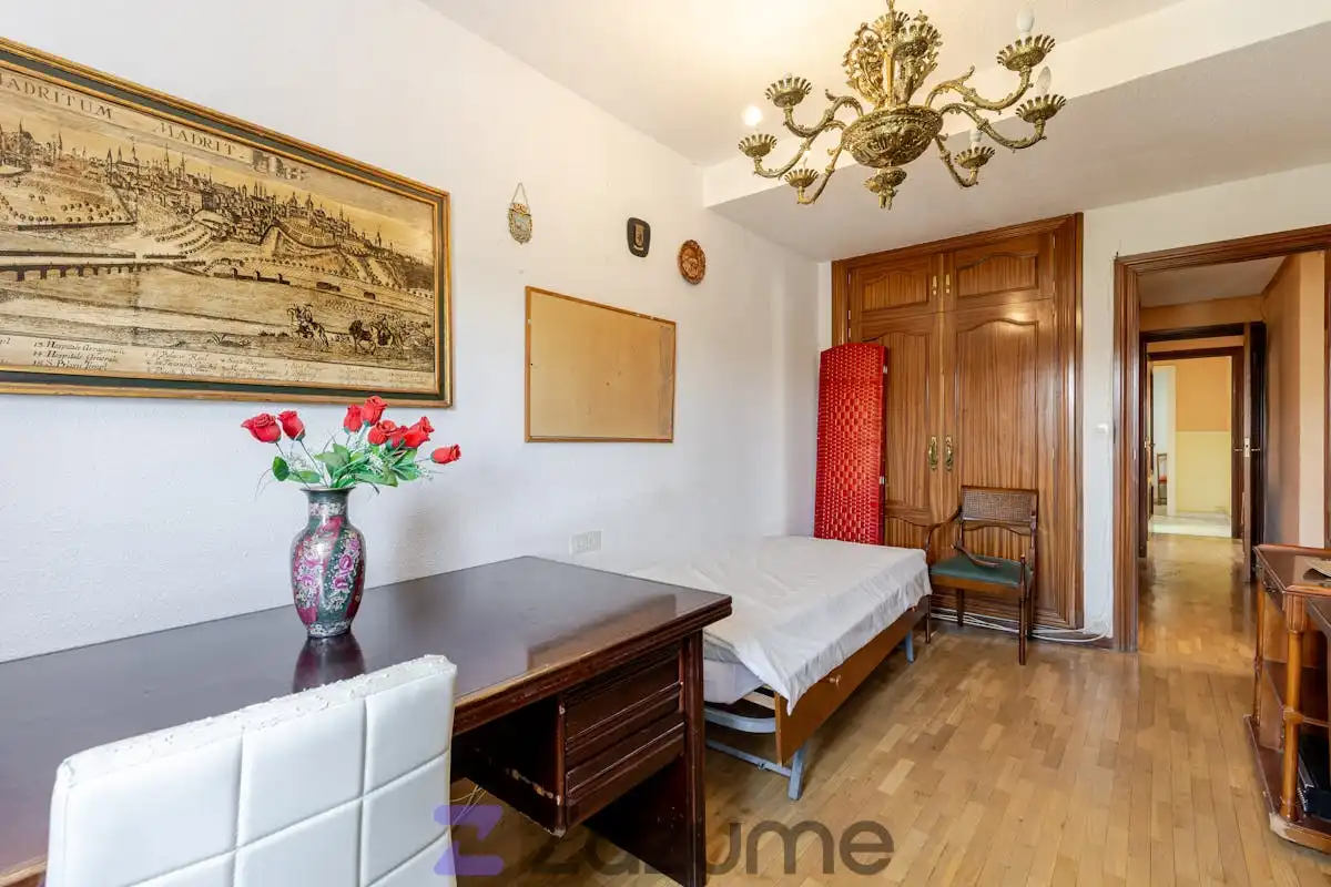 Schlafzimmer von Wohnung zur Miete in Madrid mit Klimaanlage, Heizung und Terrasse
