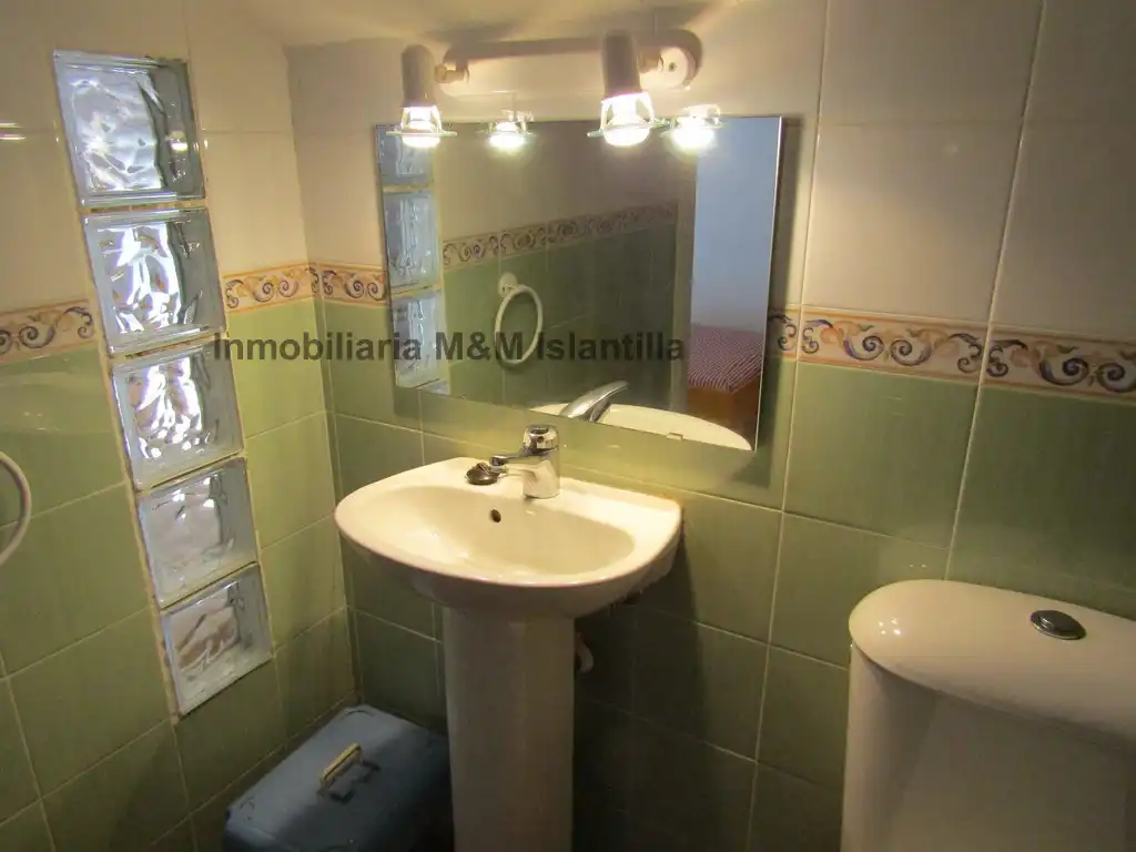 Baño de Casa adosada en venta en Islantilla con Terraza, Trastero y Amueblado