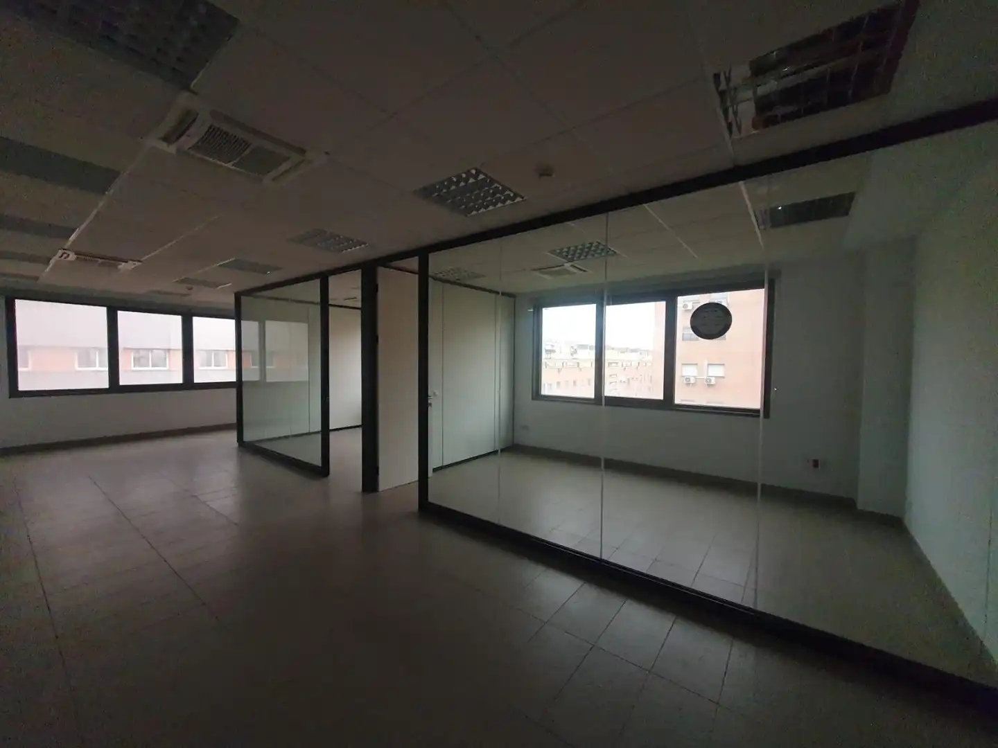 Oficina de lloguer a Este - Alcosa- Torreblanca, imagen 4