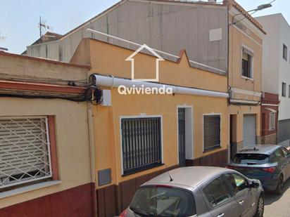 Vista exterior de Casa adosada en venda en Sabadell amb Terrassa