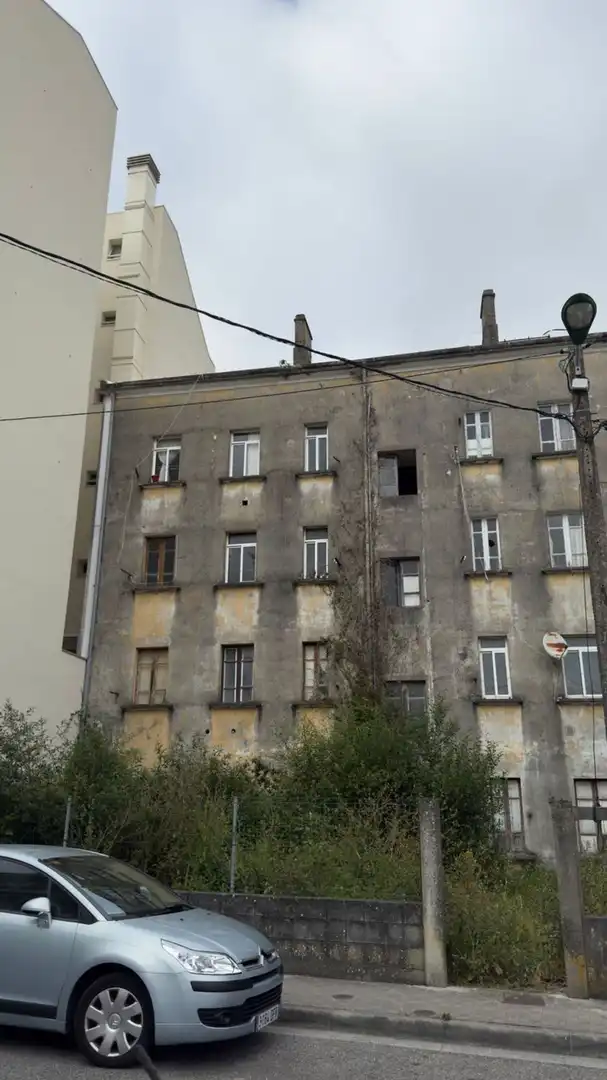 Vista exterior de Edifici en venda en Fene
