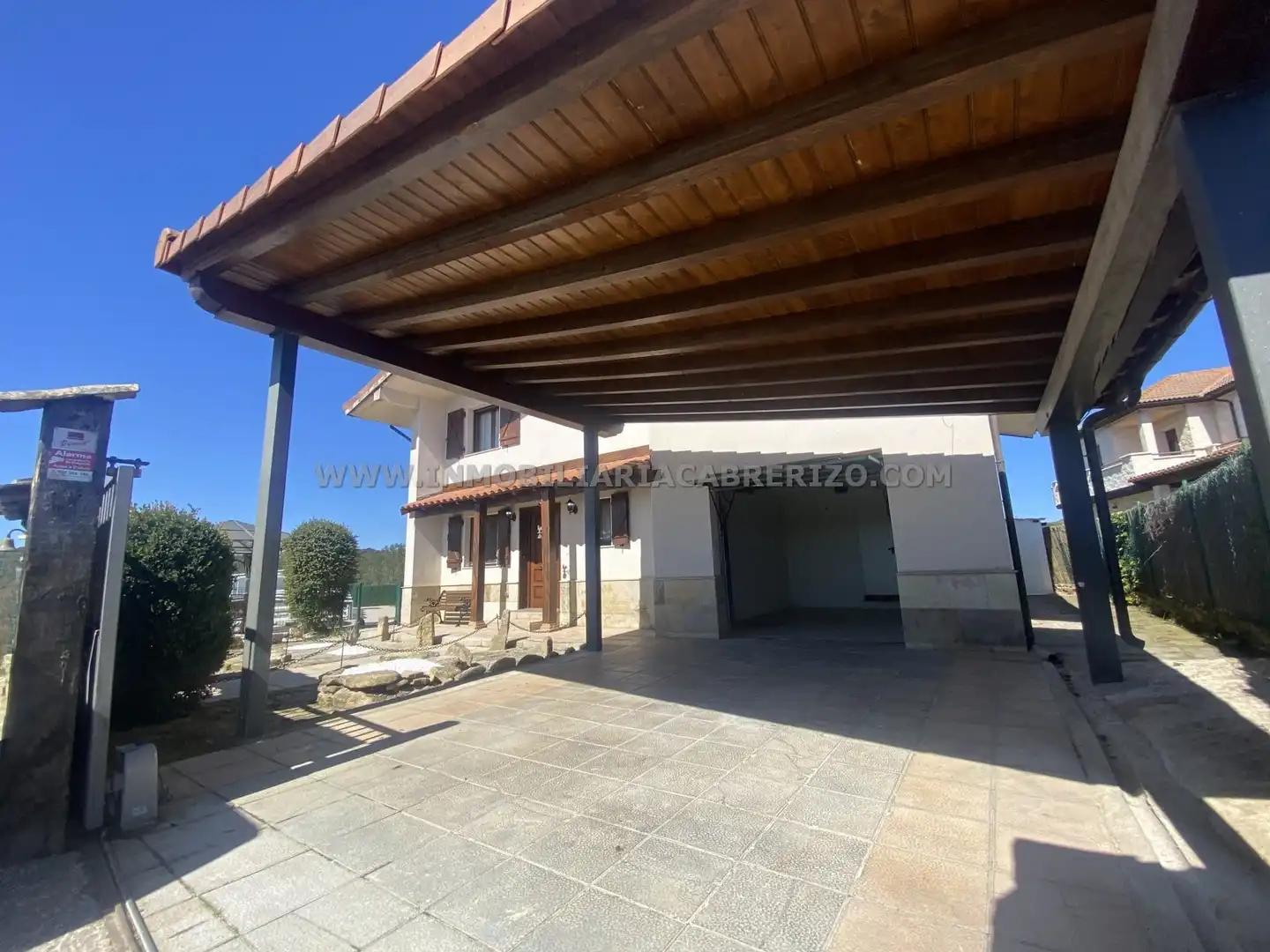 Vista exterior de Casa o chalet en venta en Olóriz / Oloritz con Aire acondicionado, Calefacción y Jardín privado