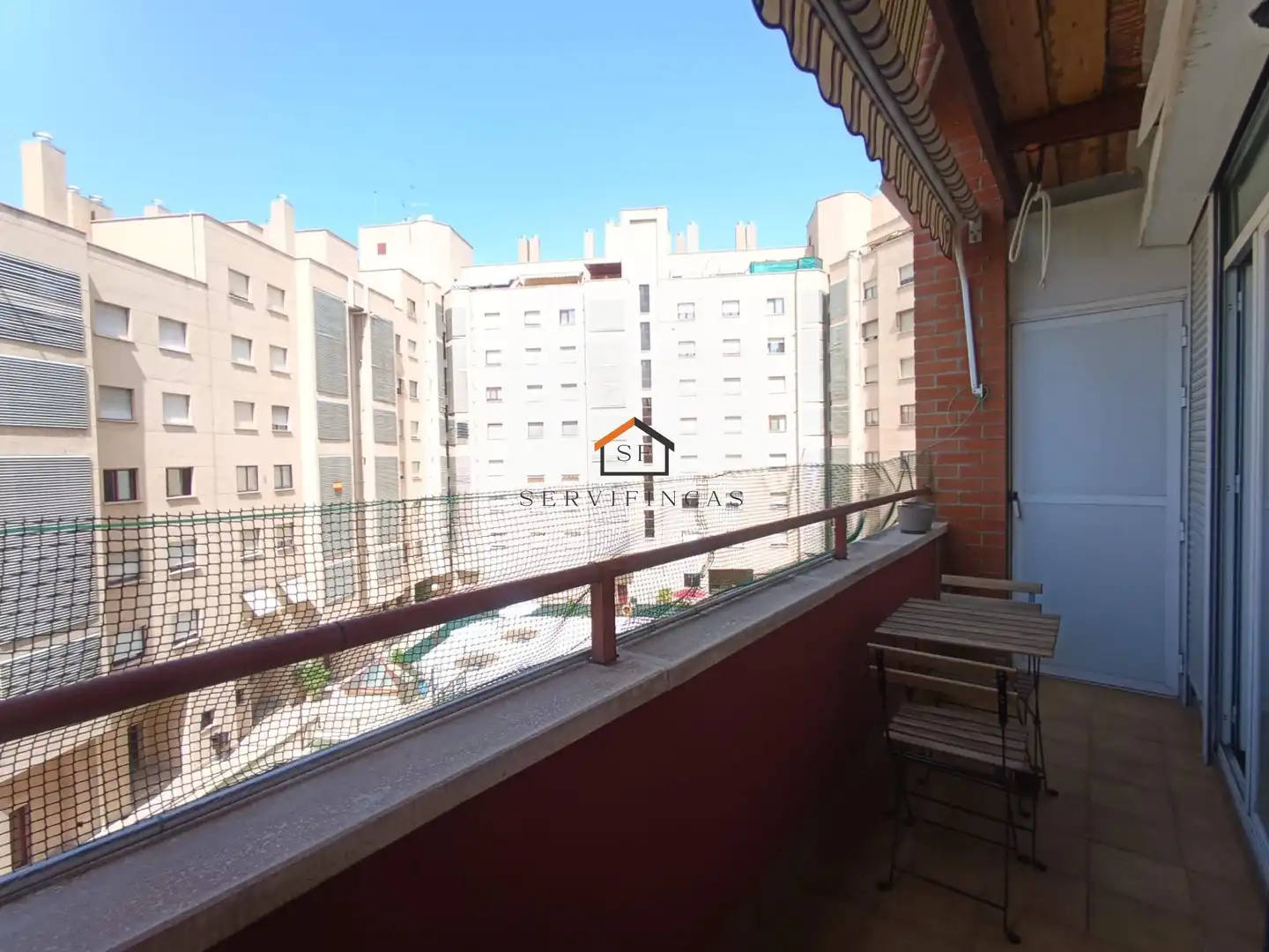 Vista exterior de Piso de alquiler en Madrid con Aire acondicionado, Calefacción y Terraza