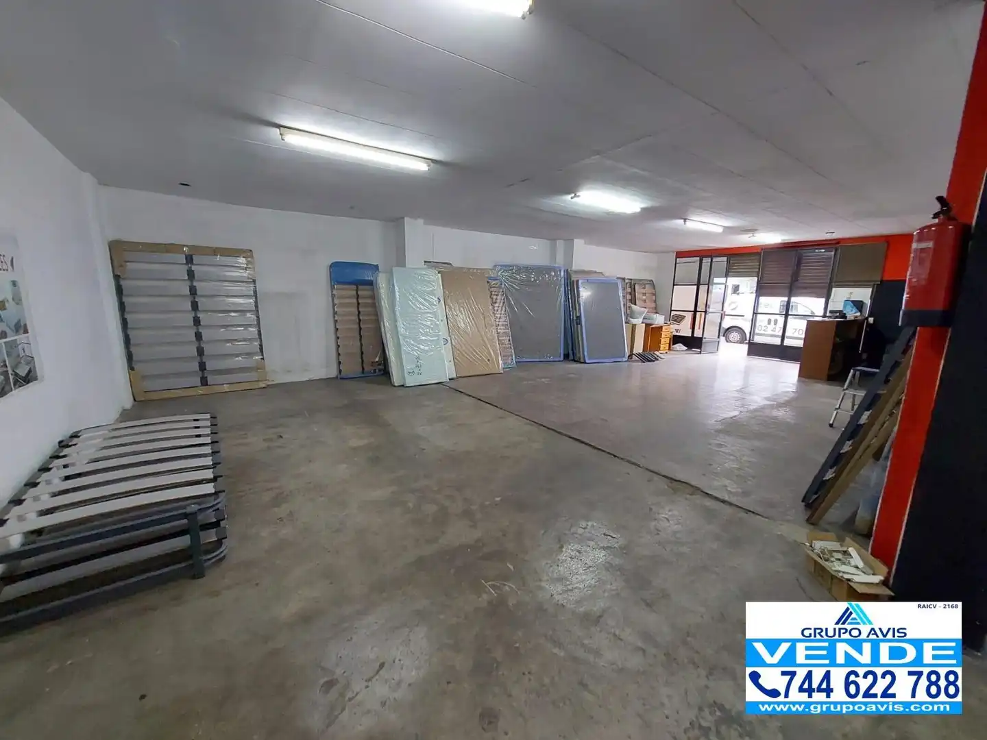 Local en venta en Avenida Valencia, Corea