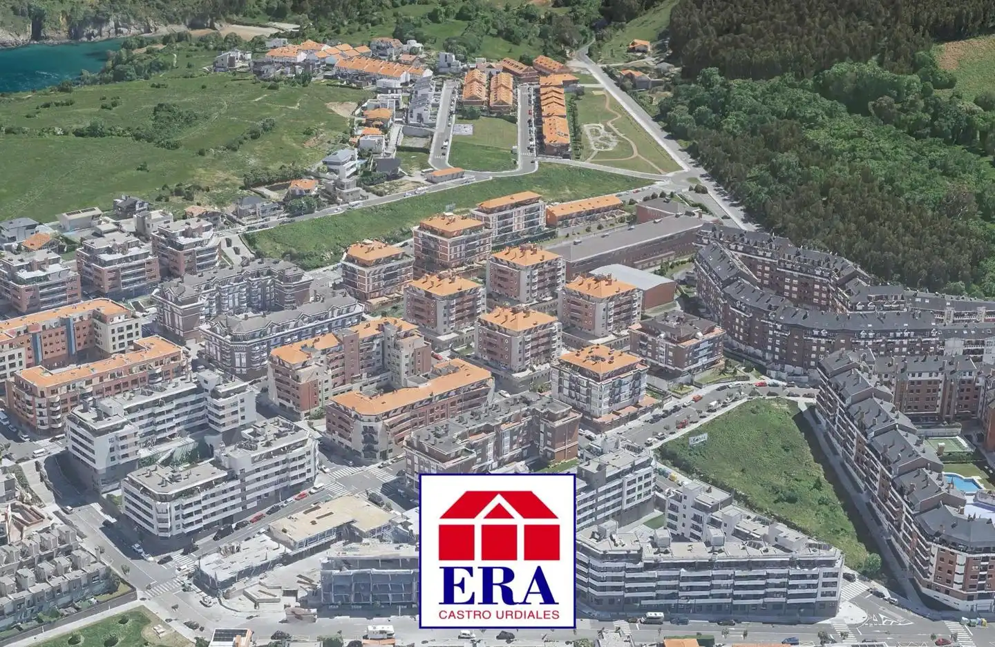 Exterior view of Flat for sale in Castro-Urdiales  with Heating, Parquet flooring and Terrace