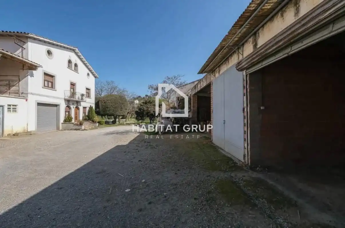 Casa o xalet en venda en Torelló amb Jardí privat i Terrassa