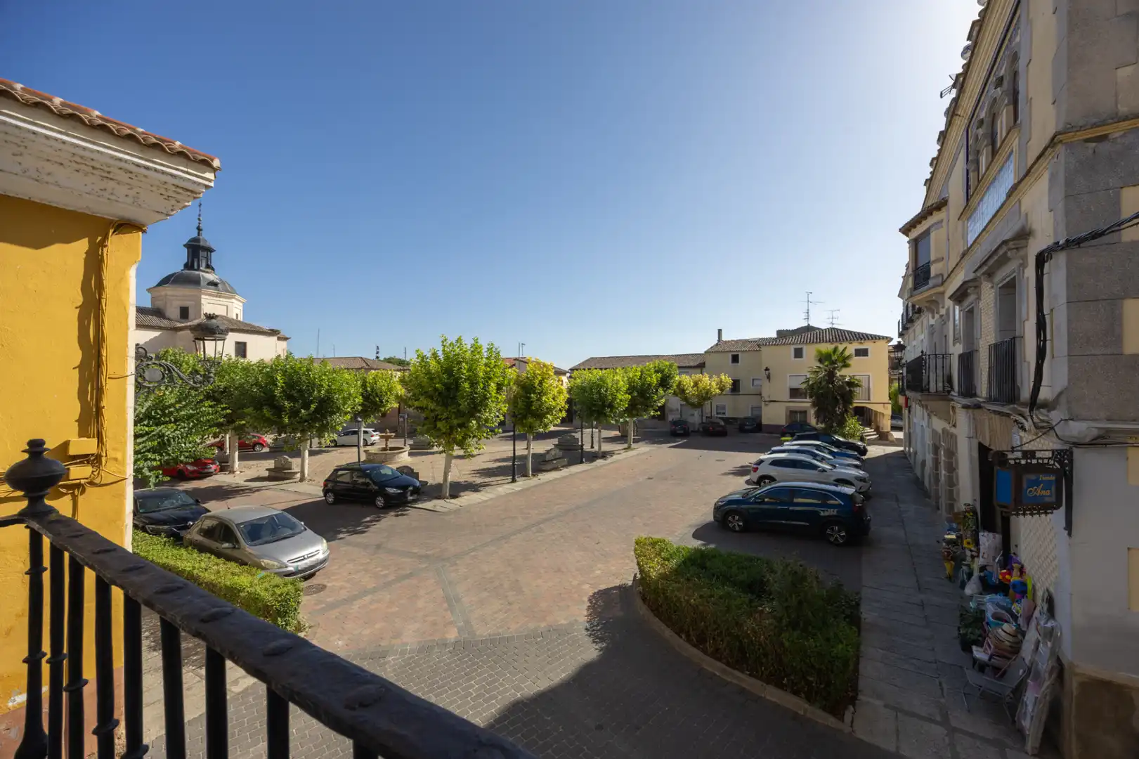 Vista exterior de Casa o chalet en venta en El Puente del Arzobispo con Aire acondicionado, Calefacción y Jardín privado