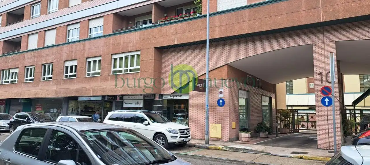 Pis en venda a Calle Octavio Alvarez Carballo, San Claudio - La Chantría