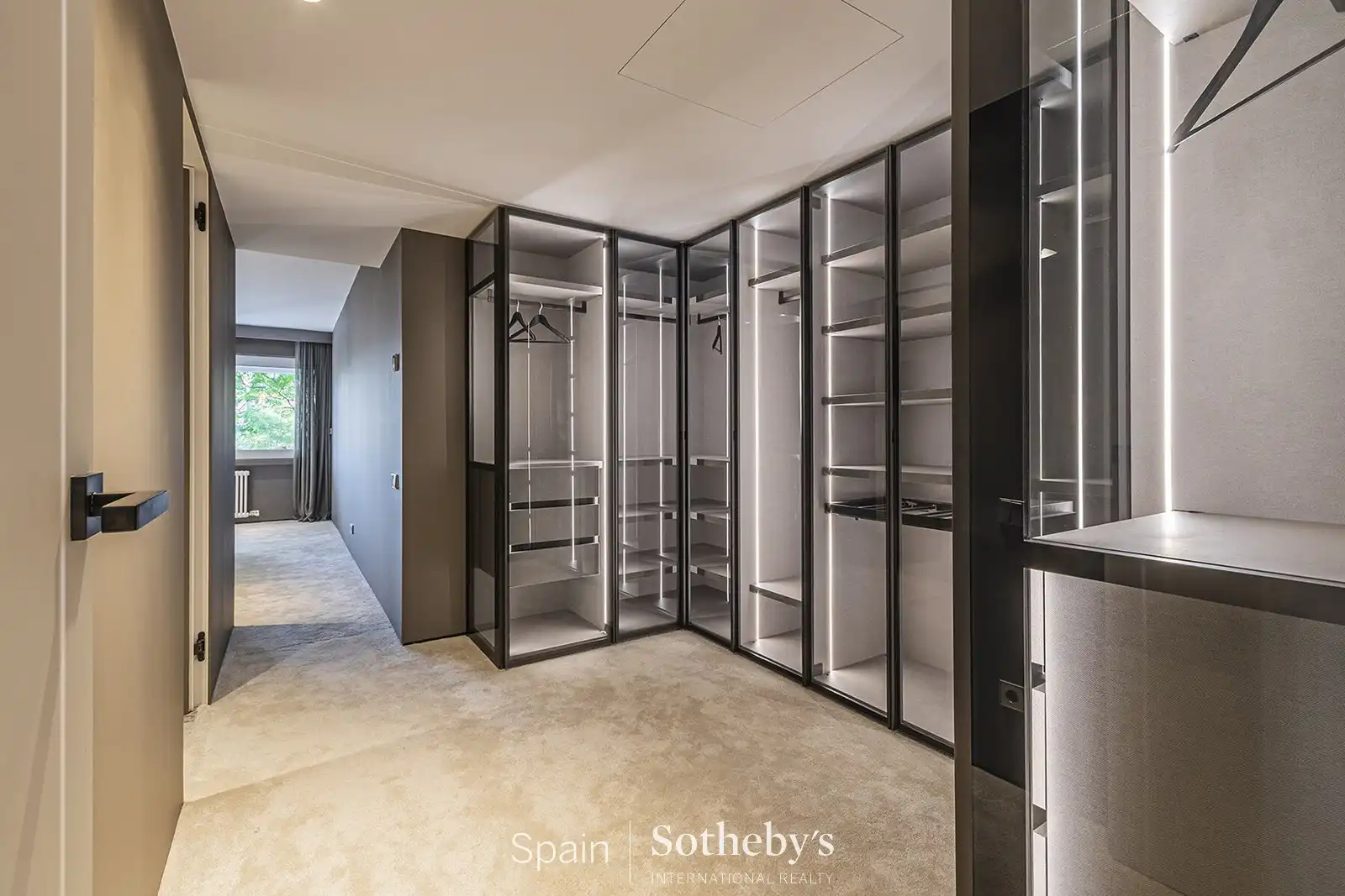 Apartamento con piscina en venta en Les Corts, imagen 23