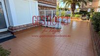Garden of Planta baja for sale in Noja  with Heating, Private garden and Terrace