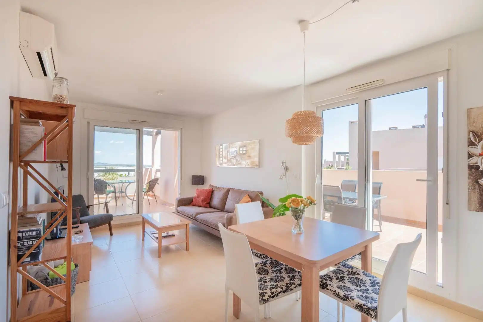 Apartament amb piscina en venda a LA ISLA, imagen 3