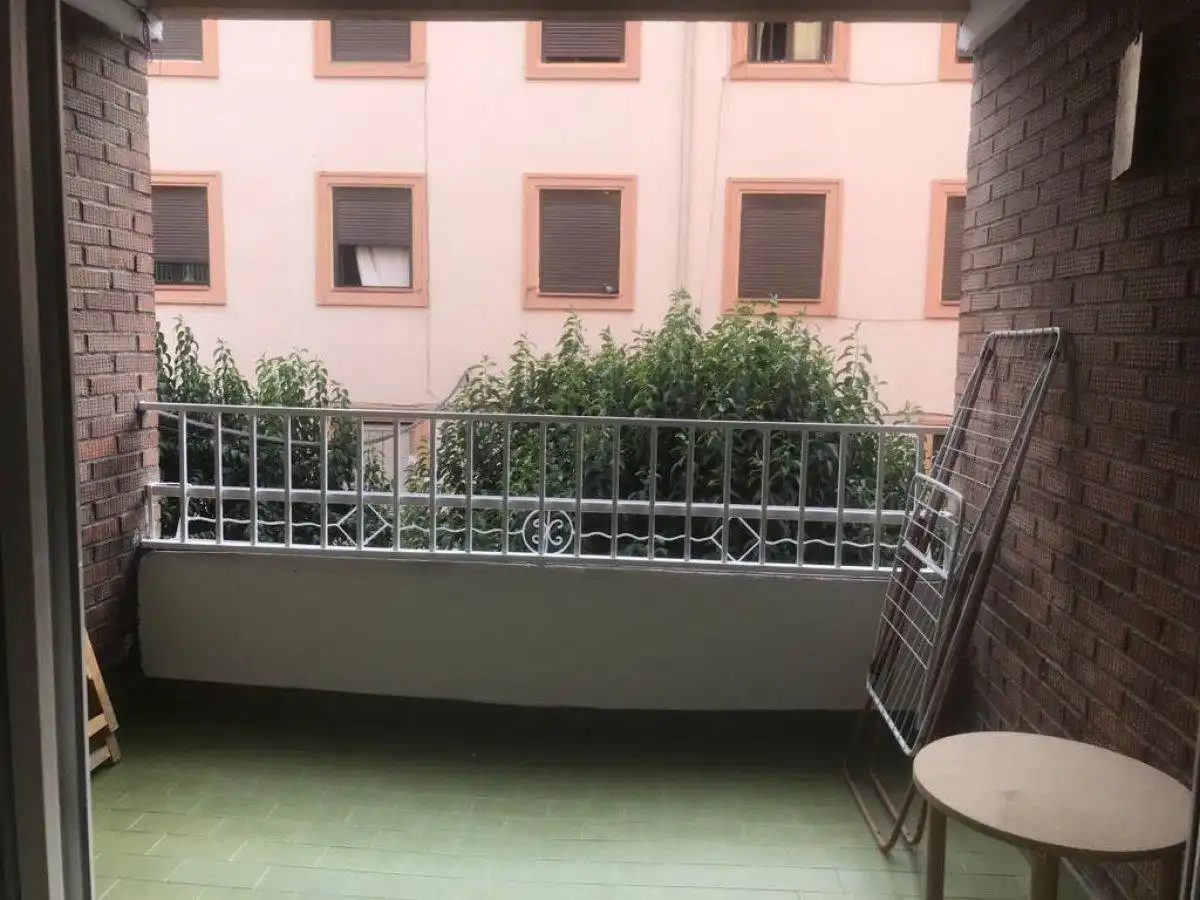Terrassa de Pis de lloguer en Granada amb Calefacció, Terrassa i Moblat