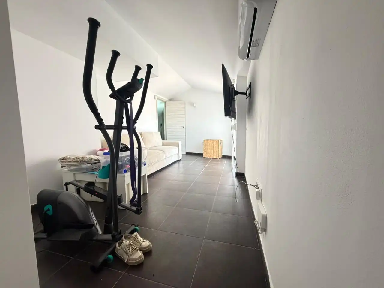 Flat for sale in Sils