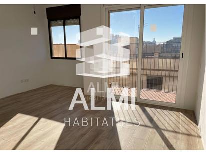 Bedroom of Flat for sale in  Barcelona Capital  with Balcony