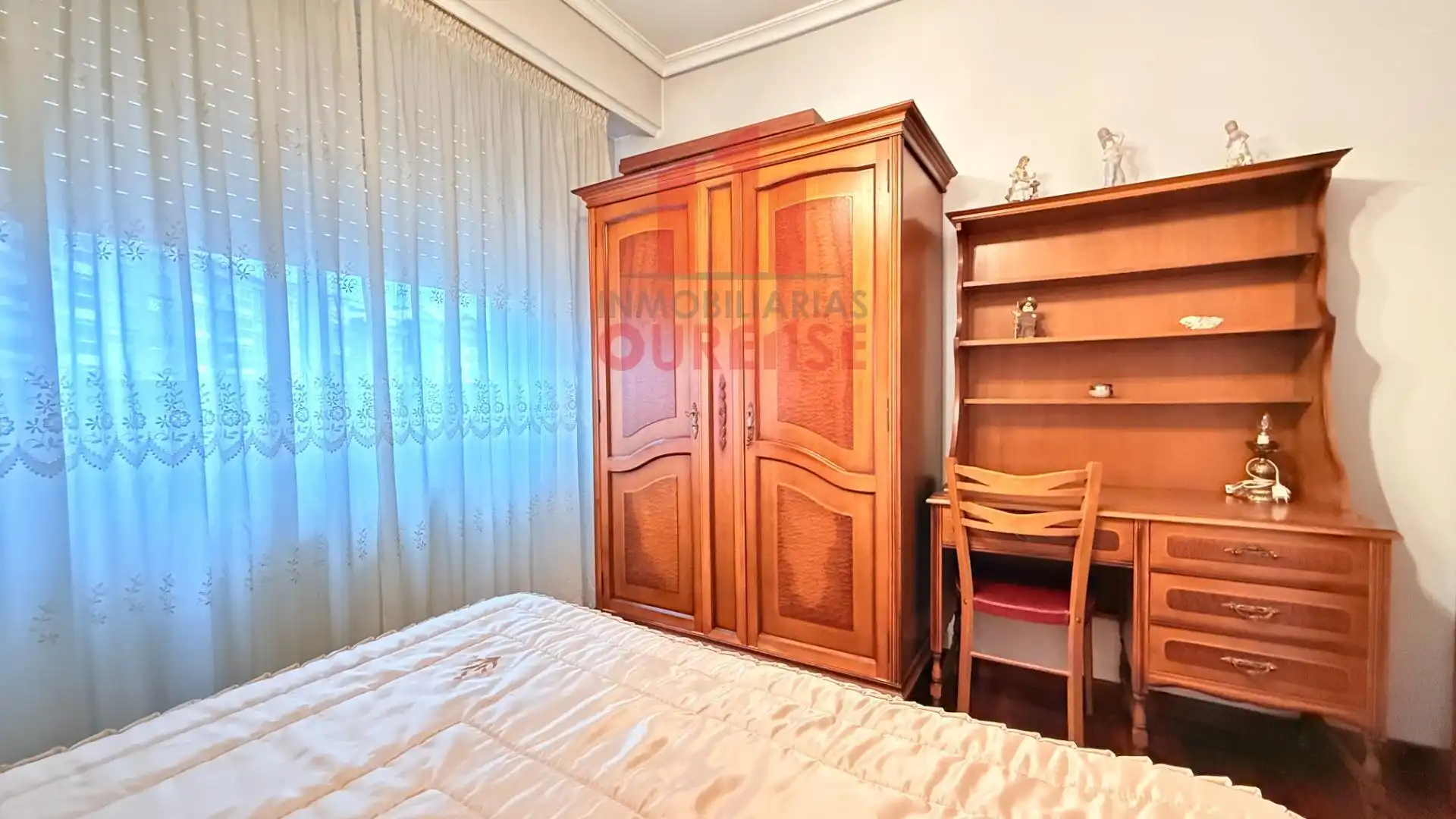 Bedroom of Flat for rent in Ourense Capital   with Furnished
