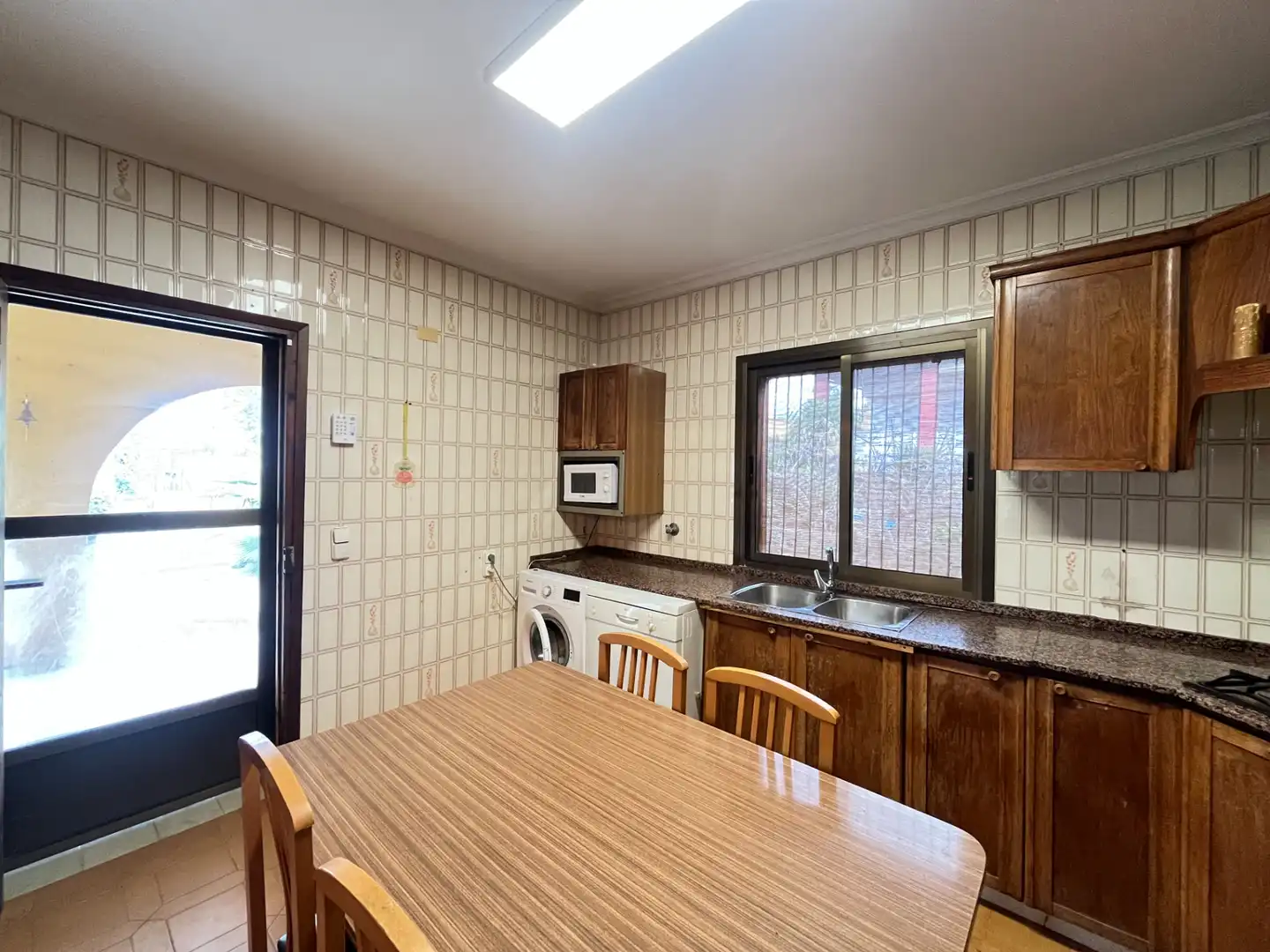 Cocina de Casa o chalet en venta en Sagunto / Sagunt con Jardín privado, Terraza y Trastero