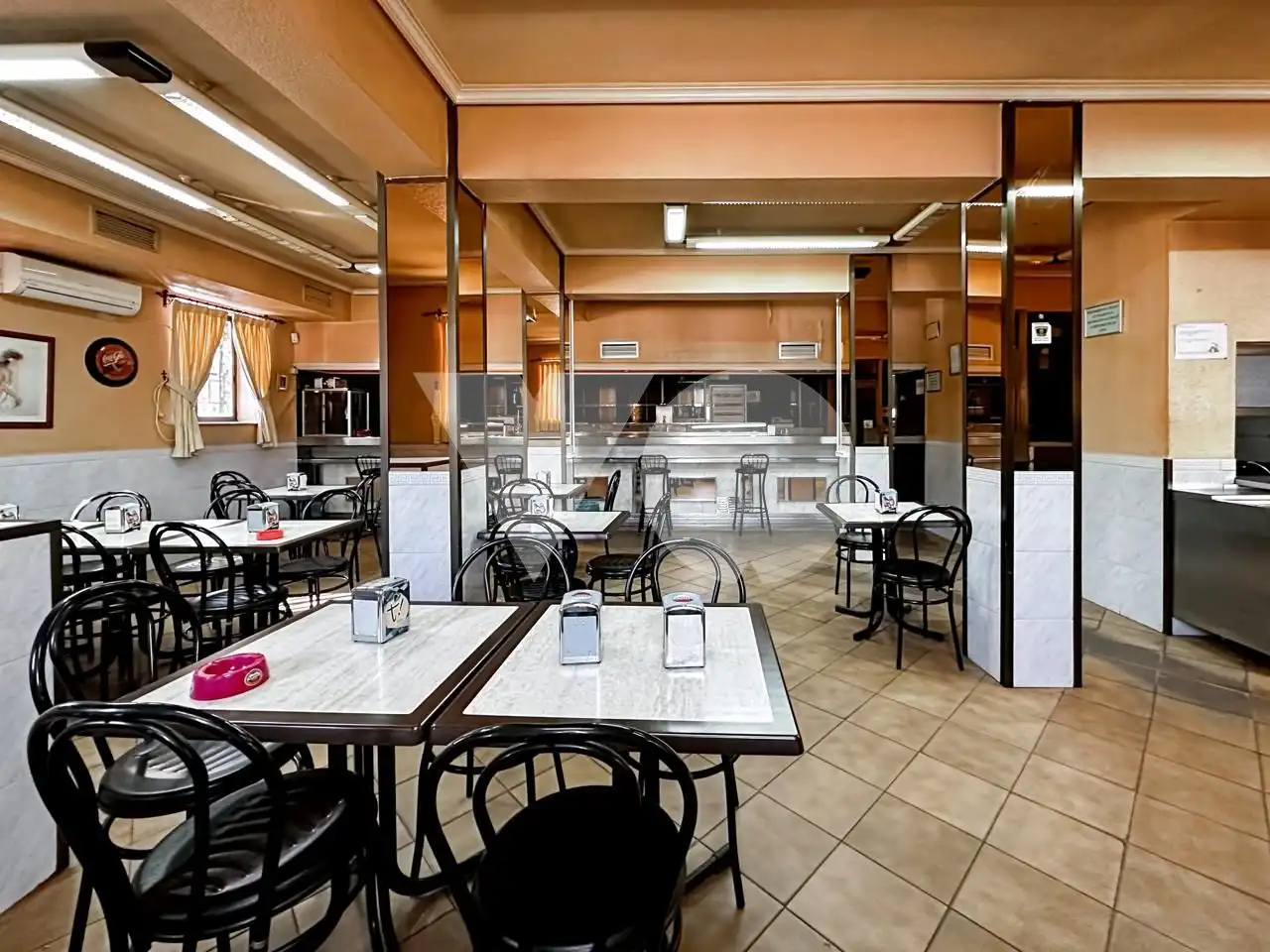 Local en venta en De Valdecanillas, Simancas