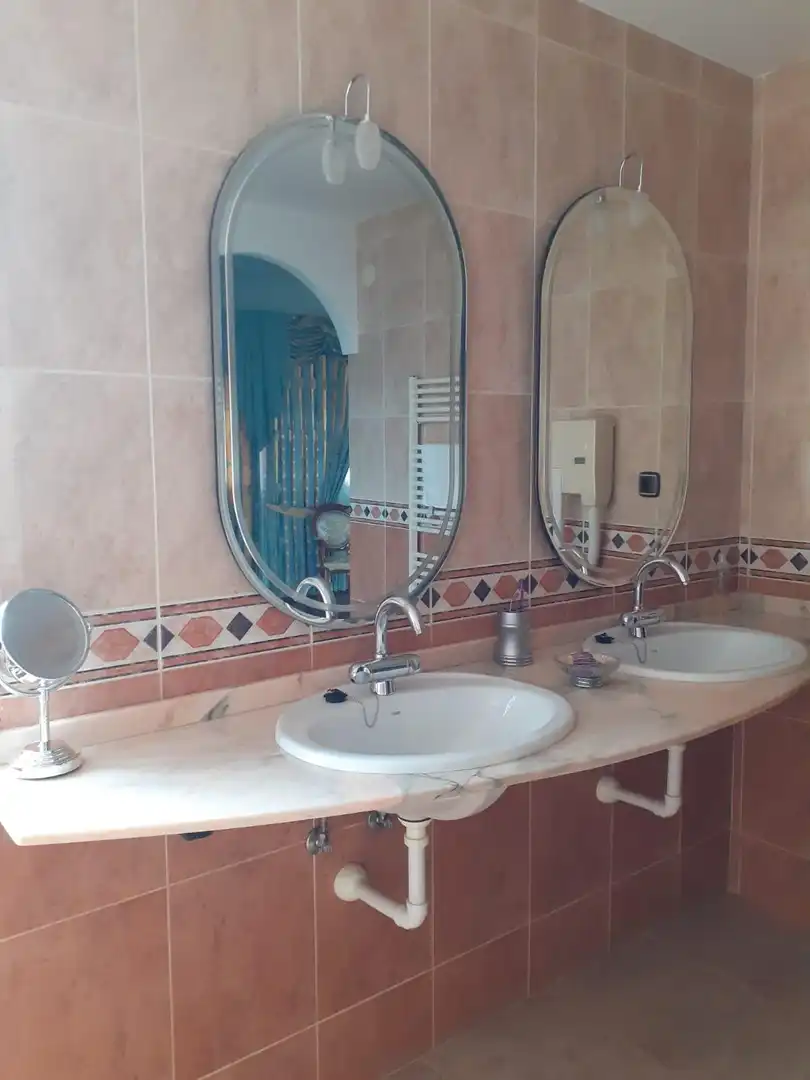 Bany de Casa o xalet en venda en Villarejo de Órbigo amb Jardí privat, Terrassa i Traster