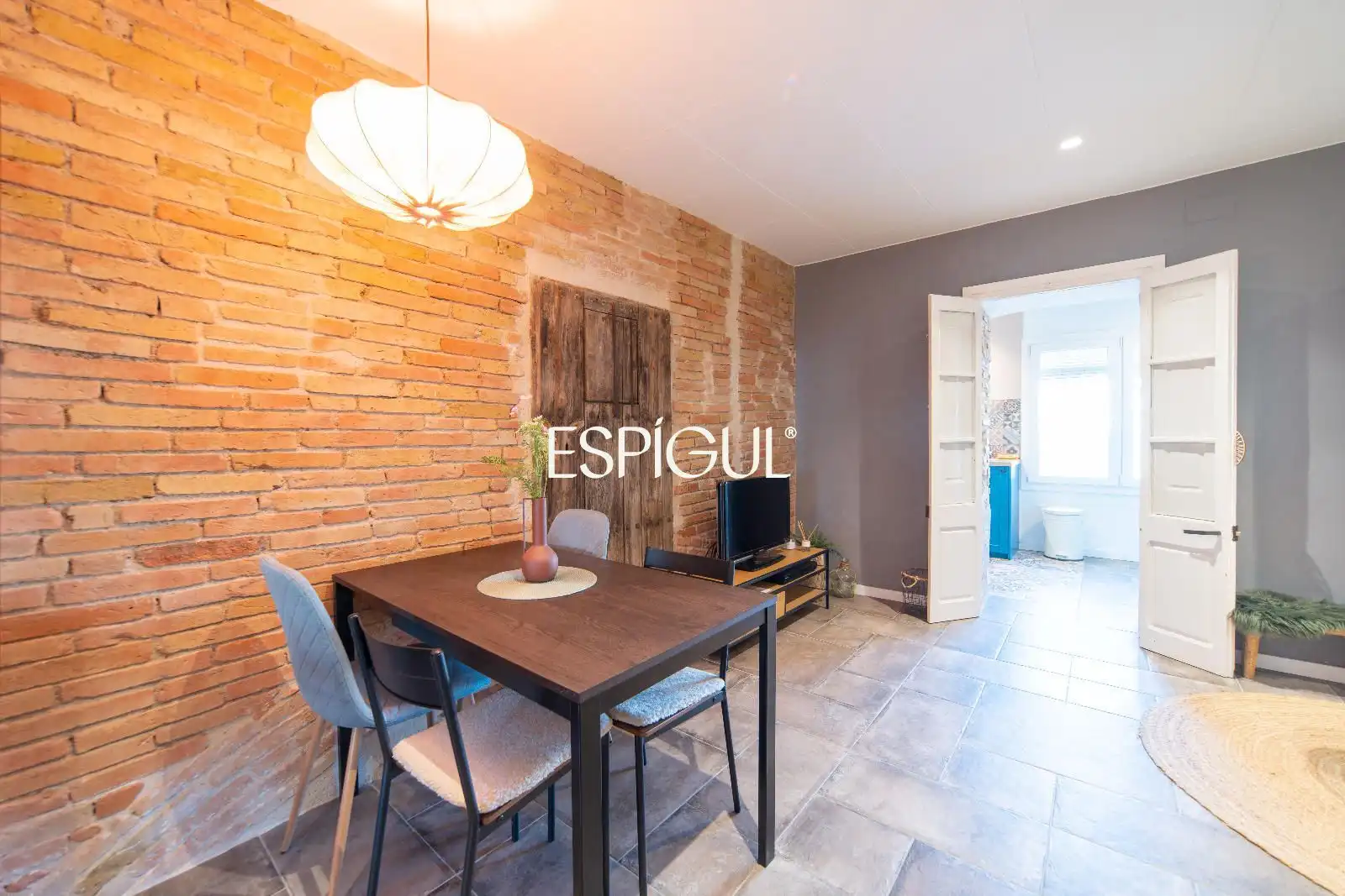 Schlafzimmer von Wohnung zum Verkauf in Girona mit Klimaanlage, Heizung und Terrasse