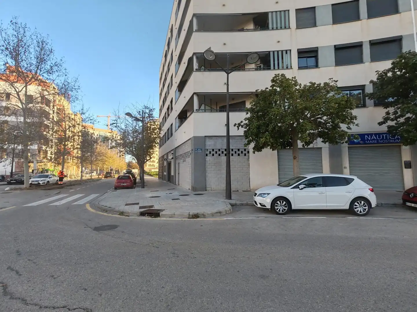 Exterior view of Commercial properties for sale in Valencia