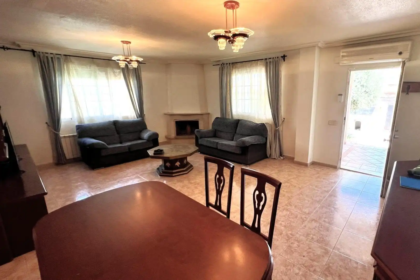 Casa pareada con jardín en venta en Calle C. Meridiano 4, imagen 16